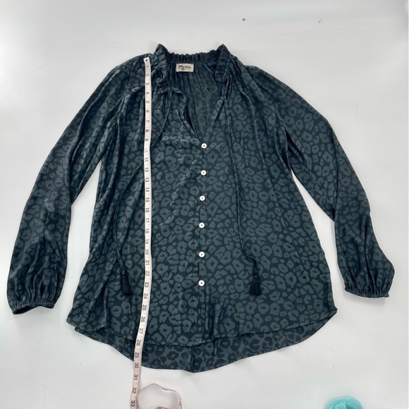 Show Me Your MuMu Alicia Tunic Satin Black Grey Cheetah Print Boho Button Up Top - Picture 3 of 8